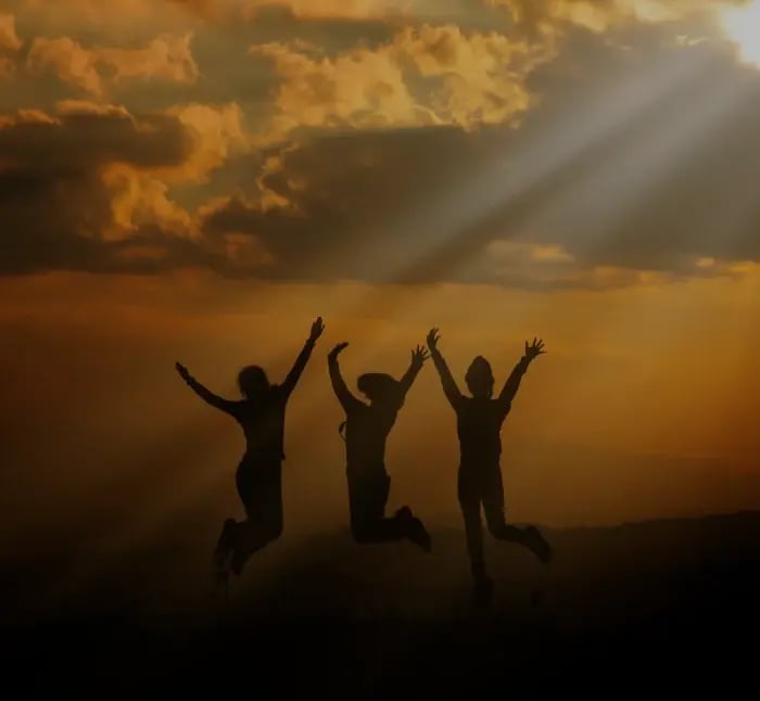 gente feliz 700x700 gente feliz 700x700